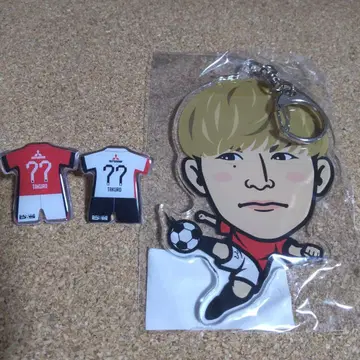 우라와 레즈 유니폼 핀 배지 BIG 아크릴 키링 카네코 타쿠로