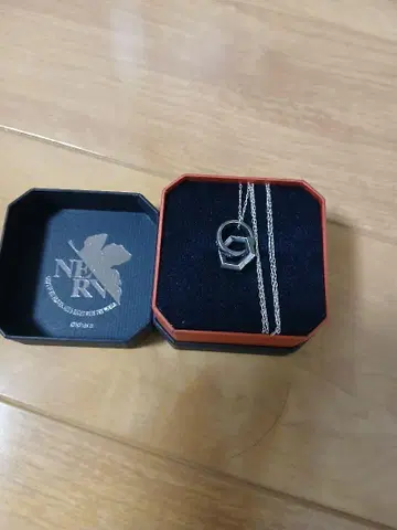 에반게리온 키스 콜라보 목걸이