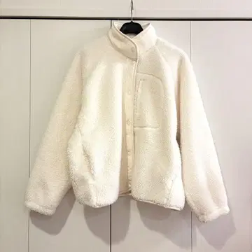 유니클로 플리스 스탠드 카라 자켓 화이트 XL UNIQLO