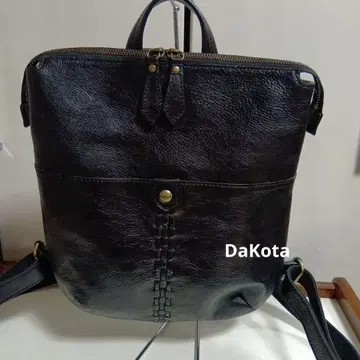 Dakota 천연 가죽 럭색
