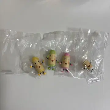 나라붕데스. 크레용의 쿠로군 핑크 연두색 노랑 흰색