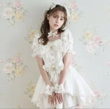 프론트 카슈쿨 big 리본 셋업 화이트 LIZLISA