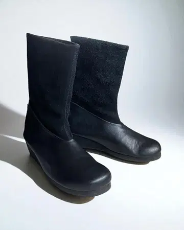 ISSEY MIYAKE - 백 지퍼 부츠 가죽 스웨이드