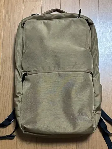 [ 기간 한정 ] THE NORTH FACE 베이지 백팩 ( 18L )