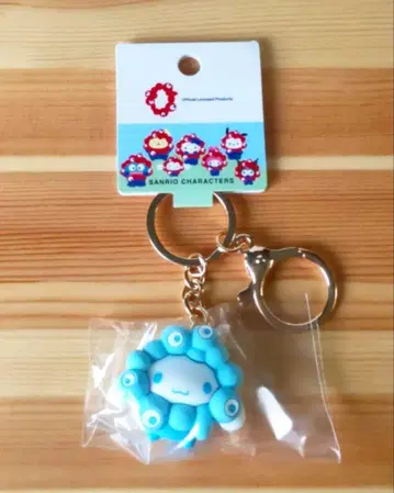 오사카 만박 산리오 시나모롤 키링