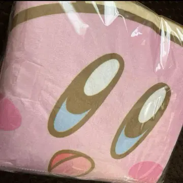 새상품 다이컷 러그 커비