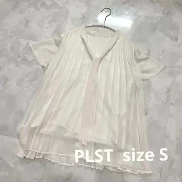[ 새상품급 ] PLST 플리츠 쉬폰 상의