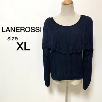 LANEROSSI 블랙 컬러 플리츠 블라우스