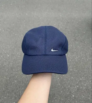 NIKE 나이키 00s 캡 메쉬