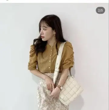 COCODEAL 머스타드 퍼프 슬리브 셔츠