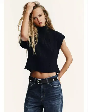ZARA 반팔 니트