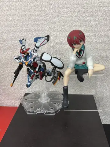 마치 HG 지크 액스