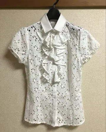 나라 까미체 블라우스 프릴 화이트