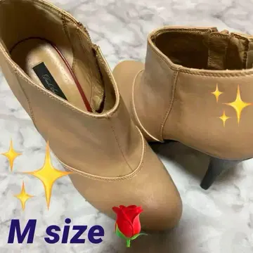 새상품급 하이힐 여성용 부츠 M 23cm 상당 베이지 하이힐 부티