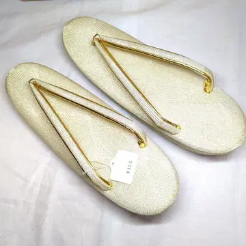 조리 호몬기 전통 예복 기모노 예복 골드 길상 문양