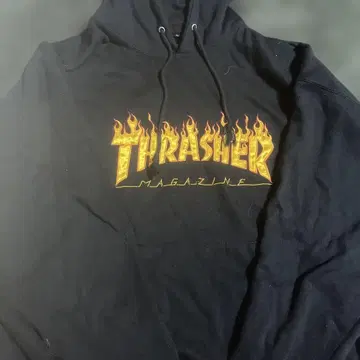 THRASHER 프레임 로고 후드티 블랙