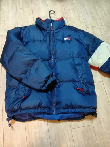 TOMMY HILFIGER 네이비 다운 자켓