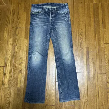 블루 데님 스트레이트 팬츠 페이드 가공