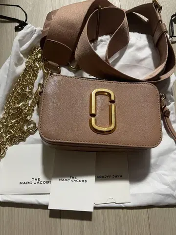 MARCJACOBS 백 스냅샷 체인 포함