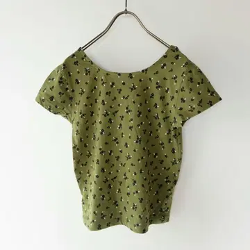 USED 구제 의류 X-girl 그린 꽃무늬 반팔 t셔츠 tee