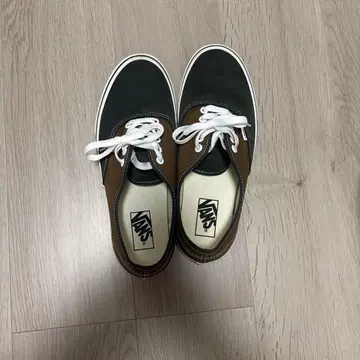 Vans 블랙/브라운 스니커즈 오센틱