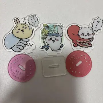 치이카와 수족관 아크릴 스탠드 토끼 하치와레 치이카와
