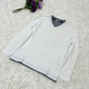 INTERMEZZO 긴팔T셔츠 V넥 보더 절개 화이트 캐주얼