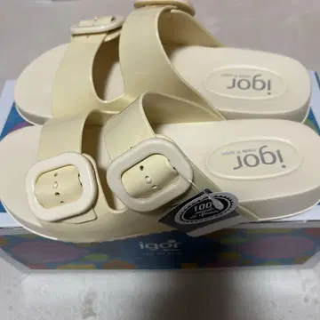 새상품급 igor(이고르) 샌들 화이트 37
