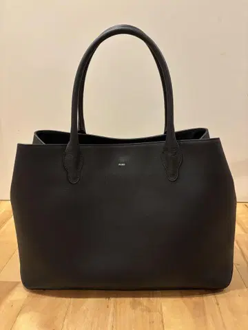 FARO Cartello 토트 라지 퍼 블랙