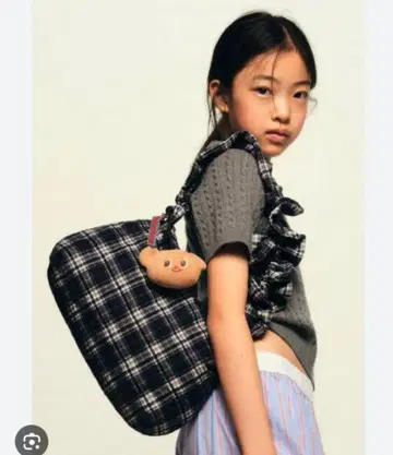 ZARA 버터 베어 체크 프릴 백