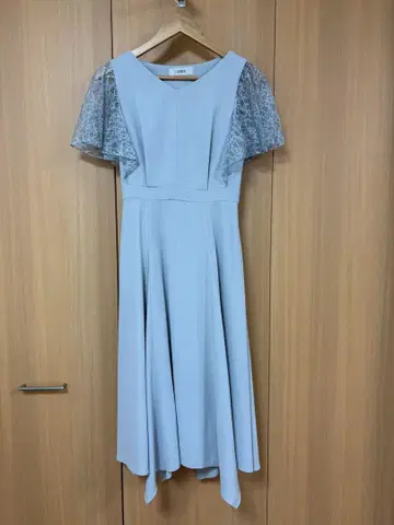 AIMER 라이트 블루 플레어 드레스