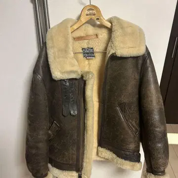AVIREX TYPE B-3 무스탕 자켓
