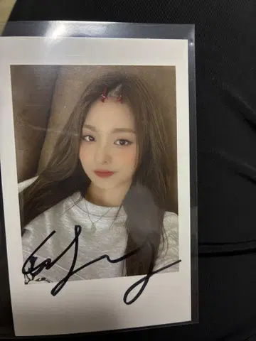 fromis_9 한정판 나경 친필 사인 폴라로이드 트레이딩 카드