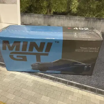 MINI GT Nissan Fairlady Z Soran Blue