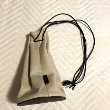 [ 새상품급 ] TIDEWAY SHEETS LEATHER 복조리 숄더