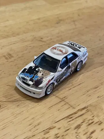 미니카 VERTEX(벨테크스) JZX100 체이서 케이온! 이타샤