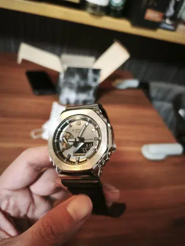 CASIO G-SHOCK GM-2100-1AJF
