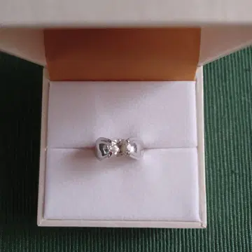[ SILVER ] 실버 다이아몬드풍 반지 [ 10호 ]