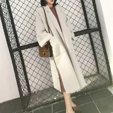 롱 코트 화이트 코코허벅지