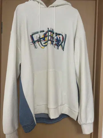 Vaundy 후드티 FUSION L 사이즈