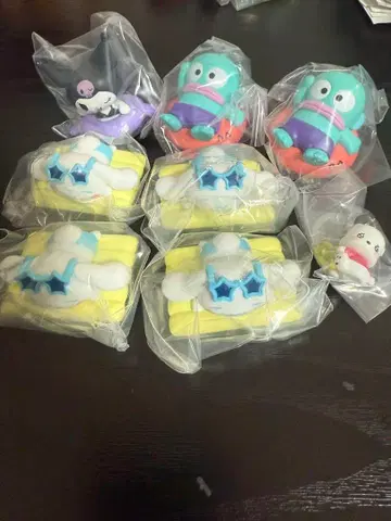 산리오 가챠폰 세트