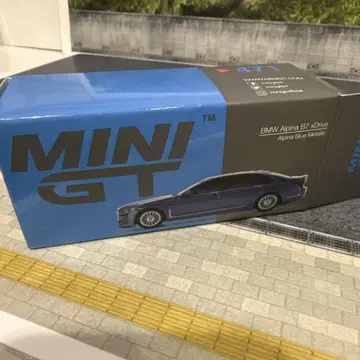 MINI GT BMW Alpina B7 xDrive 미니카