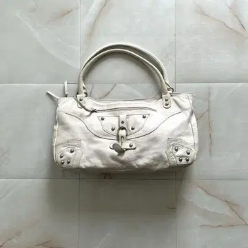 00's vintage 페어리 그런지 스터드 백 베이지 y2k