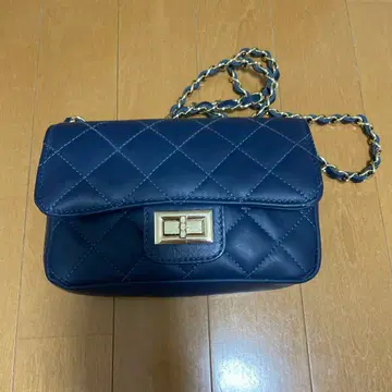 AULENTTI 오렌티/가죽 퀼팅 숄더백