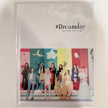 TWICE DOME TOUR #Dreamday DREAM BOOK