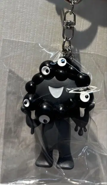 만박 미야쿠미야쿠 PVC 키링 블랙 미야쿠미야쿠 버전