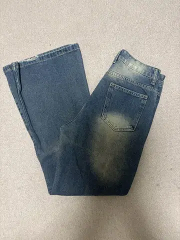 부츠컷 데님 페이드 가공 다크 블루