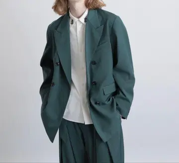 [ 가을용 새상품급 ] HARE 시크릿 암 슬릿 자켓 정가 약 2만