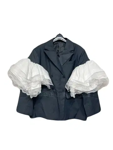 미사용 새상품 Bibiy. EMMA FRILL JACKET GRAY