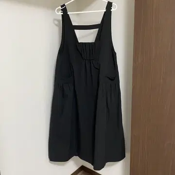 Pizzo Bianco 오버롤 스커트 블랙 프리 사이즈